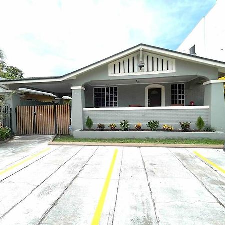 Independent Studio In Little Havana Miami Bagian luar foto