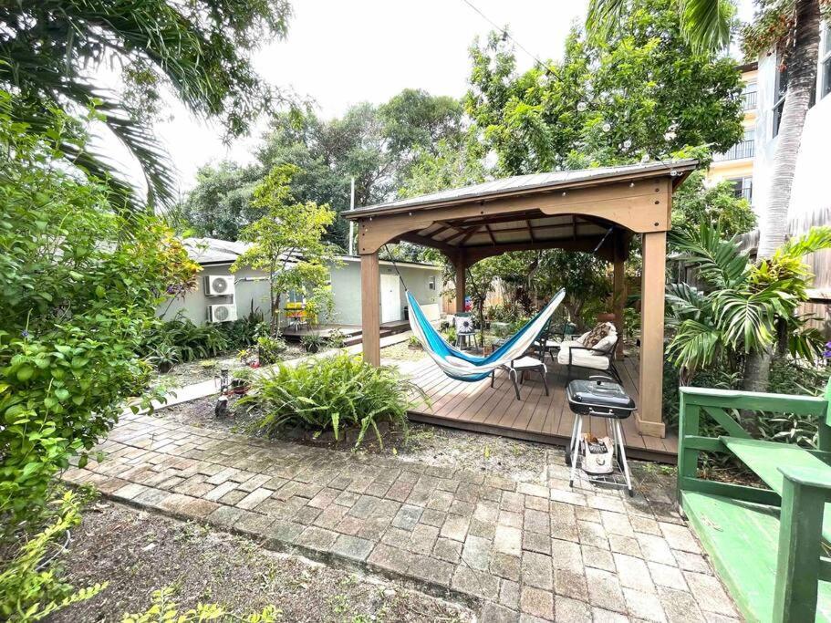 Independent Studio In Little Havana Miami Bagian luar foto